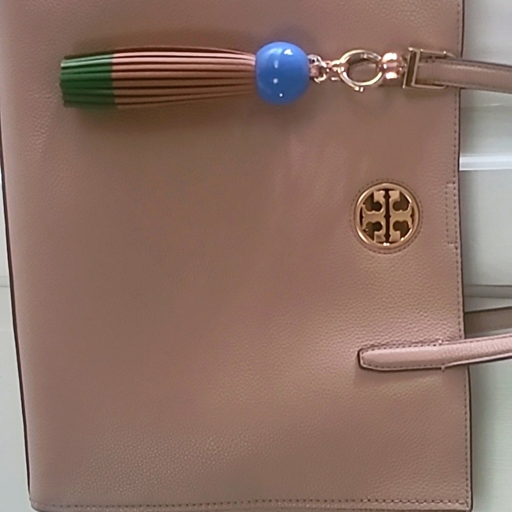 Tory burch tote